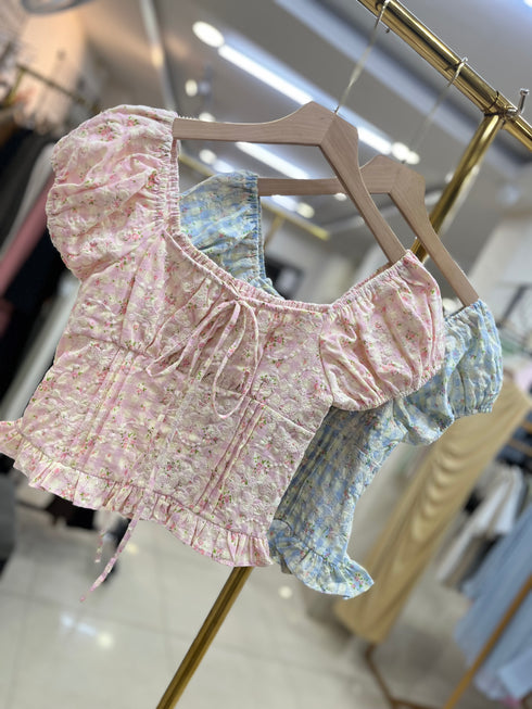Embroider Puff Short Sleeves Crop Tops